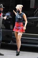 MILEY CYRUS Arrives at Her Hotel in New York 05/06/2021