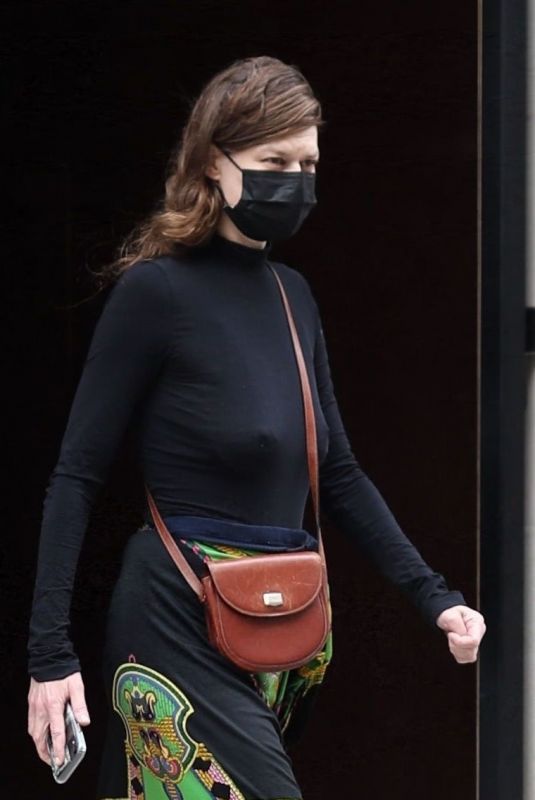 MILLA JOVOVICH Leaves Mandarin Hotel in Paris 05/03/2021