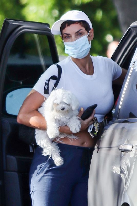 NICOLE MURPHY Out with Her Dog in West Hollywood 05/26/2021