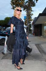 PARIS HILTON Arrives at Craig