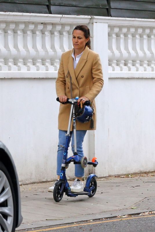 PIPPA MIDDLETON at Scooter Ride in London 05/21/2021