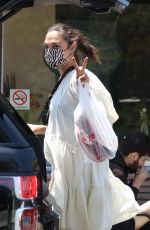 Pregnant GAL GADOT at a Bakery in Los Angeles 05/30/2021