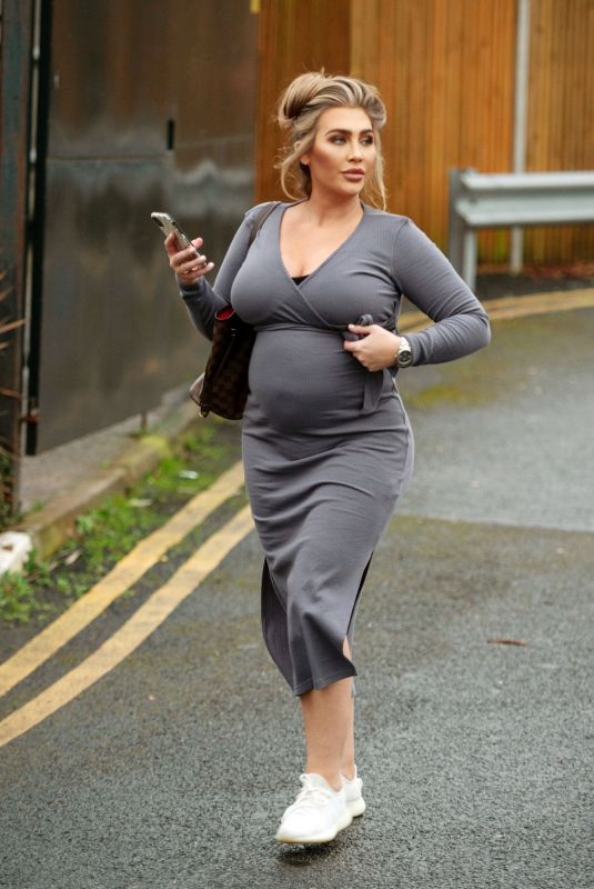 Pregnant LAUREN GOODGER Out and About in Chigwell 05/09/2021