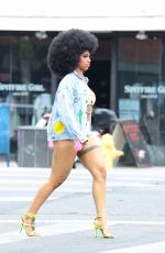 RAINHA PORTUGUESA Out and About in Los Angeles 05/08/2021