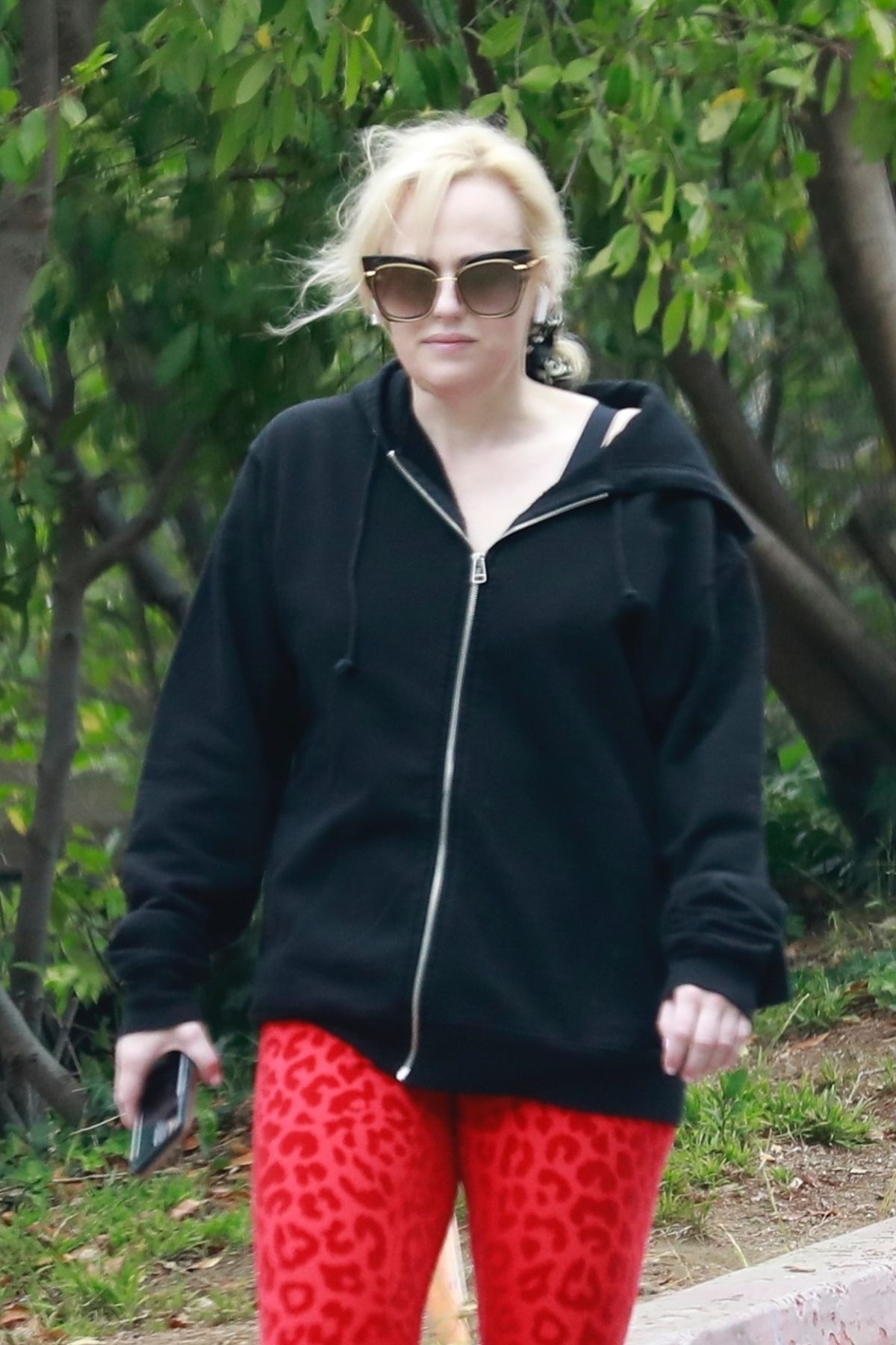 REBEL WILSON Out Hikinig at Griffith Park 05/17/2021 – HawtCelebs