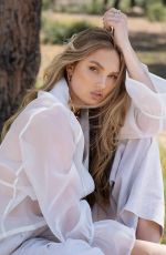 ROMEE STRIJD for Na-kd 2021