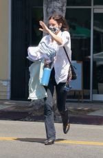 SCOUT WILLIS Leaves Dry Cleaning in Los Feliz 05/11/2021