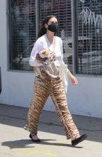SCOUT WILLIS Out with Her Dog in Los Angeles 05/22/2021