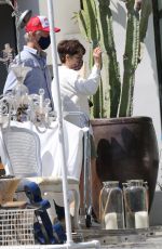 SELMA BLAIR Shopping at Estate Sale in Hollywood Hills 05/22/2021