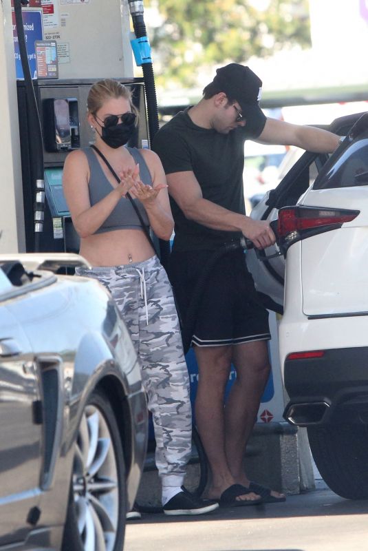 SHANNA MOAKLER and Matthew Rondeau at a Gas Station in Los Angeles 05/19/2021