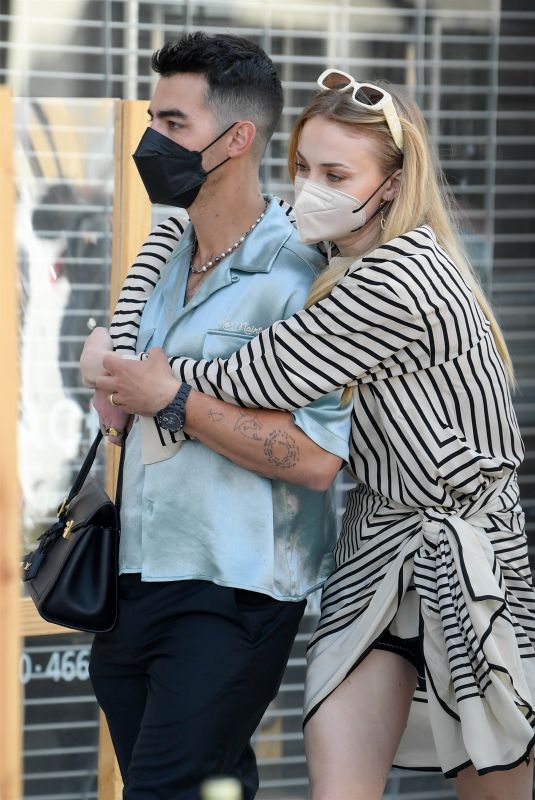 SOPHIE TURNER and Joe Jonas Out in Beverly Hills 05/09/2021