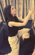 TAYLOR SWIFT - Instagram Photos 05/12/2021