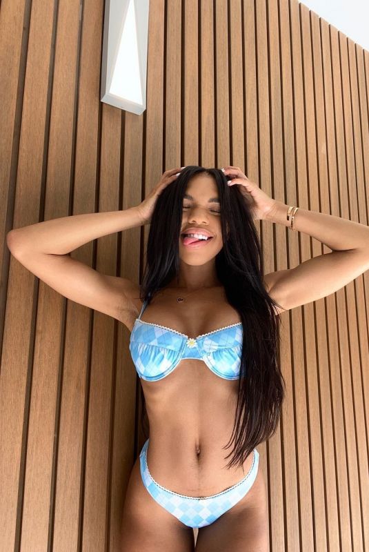 TEALA DUNN in Bikini – Instagram photos 05/24/2021
