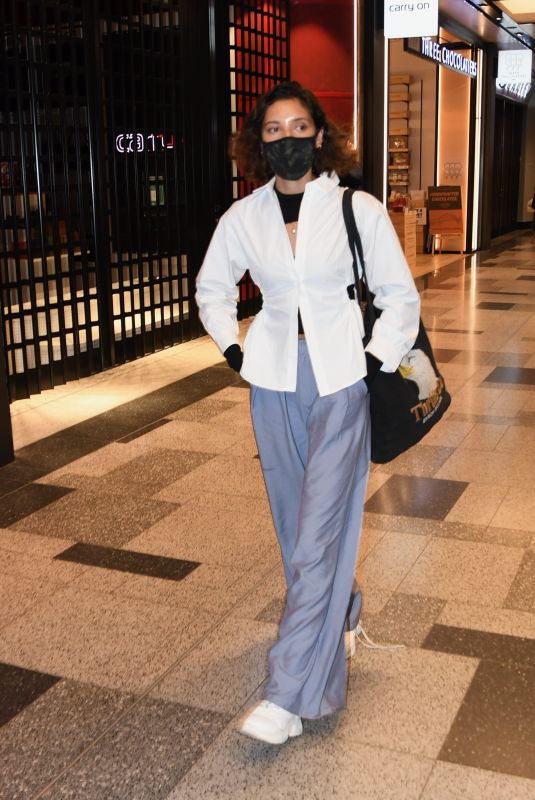 VANESSA VALLADARE Arrives at Sydney Domestic Airport 05/30/2021
