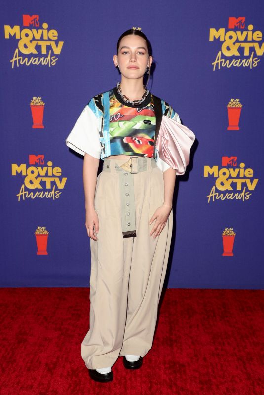 VICTORIA PEDRETTI at 2021 MTV Movie Awards in Los Angeles 05/16/2021