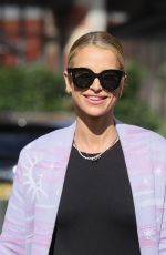 VOGUE WILLIAMS Out in London 05/09/2021