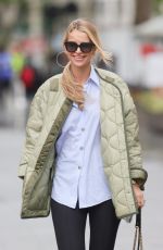 VOGUE WILLIAMS Out in London 05/20/2021