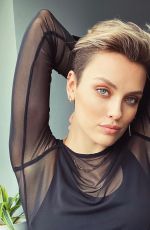 WALLIS DAY - Virtual Press Portraits for Batwoman, May 2021