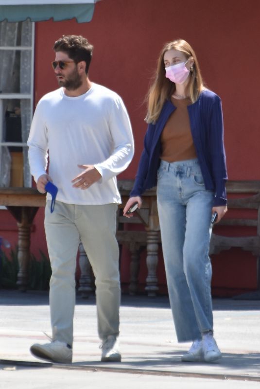 WHITNEY PORT and Tim Rosenman at Antique Mall in Studio City 05/17/2021
