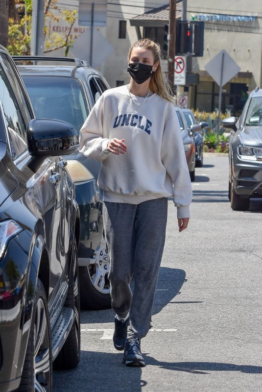 WHITNEY PORT Out Shopping in Studio City 05/07/2021