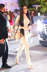 WINNIE HARLOW at Drake