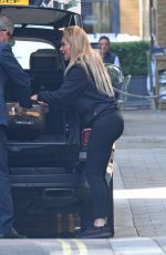 AISLEYNE HORGAN WALLACE Out in Orpington 06/23/2021