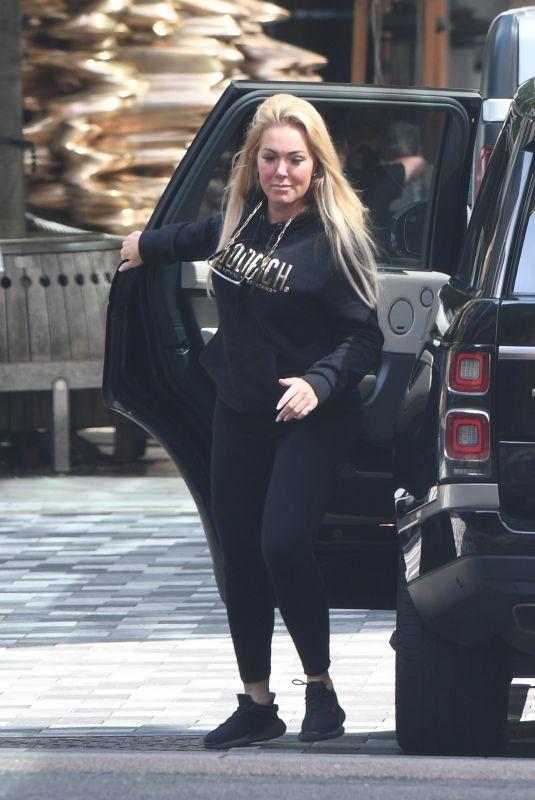 AISLEYNE HORGAN WALLACE Out in Orpington 06/23/2021
