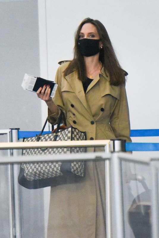 ANGELINA JOLIE Arrives at JFK Airport in New York 06/11/2021