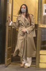 ANGELINA JOLIE Leaves Her Ex-husband Jonny Lee Miller