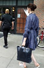ANNE HATHAWAY Arrives on the Set of WeCrashed in New York 06/22/2021