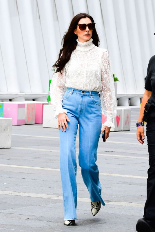 ANNE HATHAWAY on the Set of Wecrashed in New York 06/07/2021
