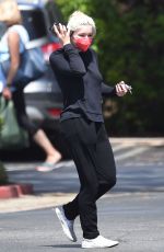 ARIEL WINTER Shopping at Gelson