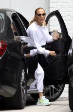 Ben Affleck Brings JENNIFER LOPEZ to His Home in Brentwood 06/04/2021