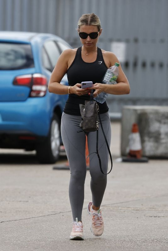 BILLIE FAIERS Leaves a Gym in Essex 06/10/2021