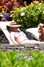BRITNEY SPEARS in Bikini in Hawaii 06/24/2021