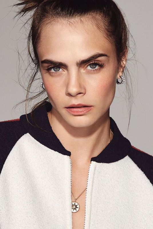 CARA DELEVINGNE for Elle Magazine, Spain June 2021