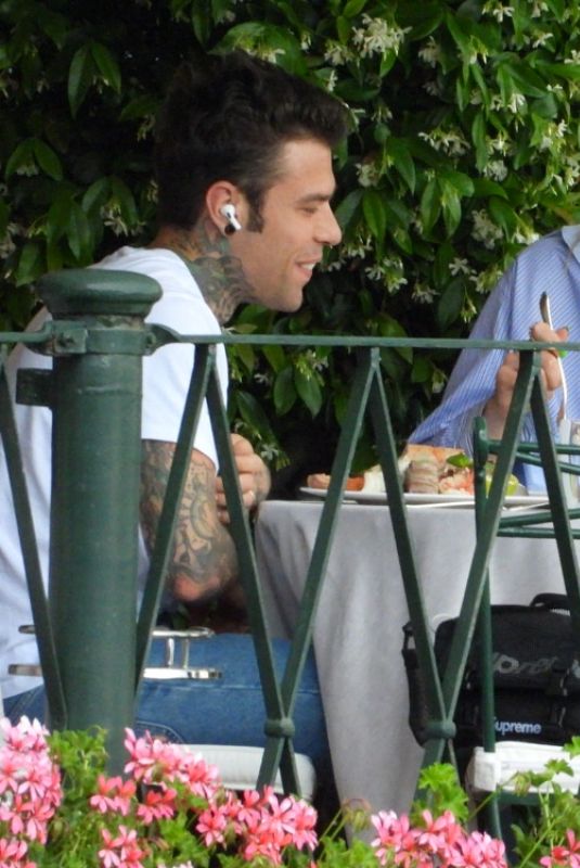 CHIARA FERRAGNI and Fedez at Hotel Splendido in Portofino 06/11/2021