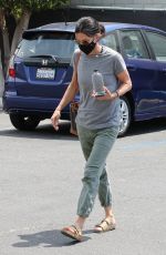 COURTENEY COX Heading to Yoga Class in Santa Monica 06/15/2021