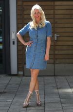 DENISE VAN OUTEN at Leeds Dock Studios in Leeds 06/08/2021