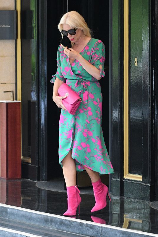 DENISE VAN PUTEN Leaves Dorchester Hotel in London 06/11/2021