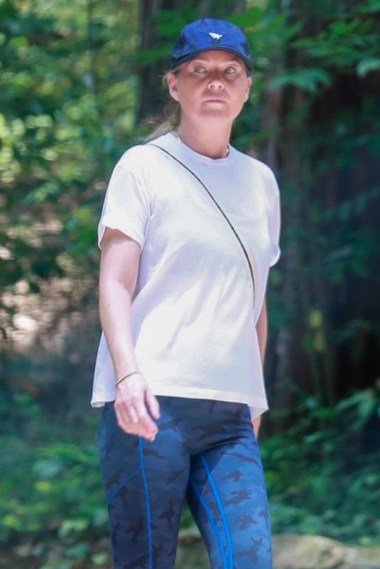 ELLEN POMPEO Out Hiking in Griffith Park in Los Angeles 06/15/2021