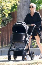 ELSA HOSK Out with Her dDaughter in Pasadena 06/03/2021