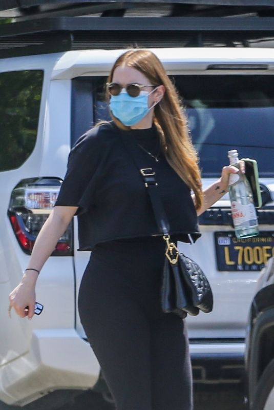 EMMA STONE Arrives at a Gym in Los Angeles 06/15/2021