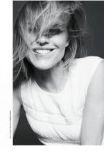 EVA HERZIGOVA in D La Repubblica Magazine, June 2021