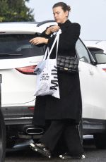 GOERGIA FOWLER Arrives at Her Home in Sydney 06/20/2021