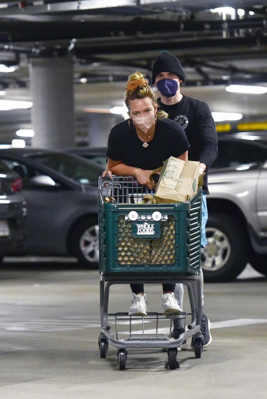 HILARY DUFF Shopping at Whole Foods in Los Angeles 06/13/2021