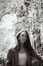 HOLLY TAYLOR for Rose & Ivy Journal, June 2021