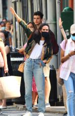 JENNIFER CONNELLY Hailing a Taxi in New York 06/06/2021