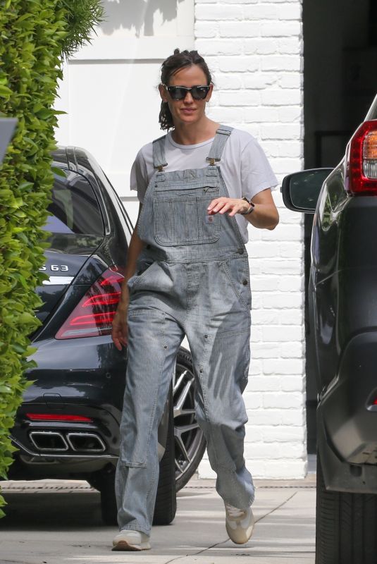 JENNIFER GARNER at Ben Affleck