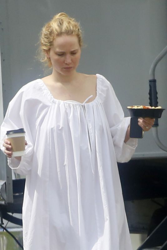 JENNIFER LAWRENCE on the Set of Red, White and Water in New Orleans 06/10/2021